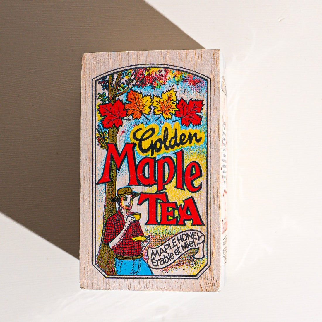 Golden Maple Cream Decorative Pyramid Tea Bags